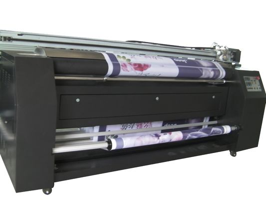 Plotter Kain Digital Pada Kain Poliester Satin, Lebar Pencetakan Maks. 2100mm