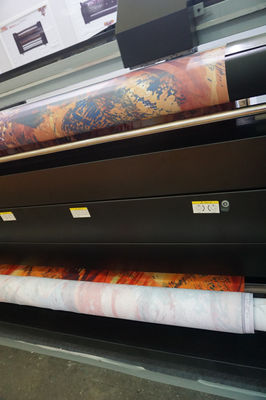 Resolusi Tinggi 3.2m Tekstil Digital Printer Untuk Mencetak Berbagai Warna Kain Polyster