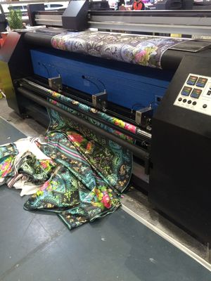 1440 DPI Mesin Digital Printing Sublimasi Tekstil Dengan Epson DX7 Head