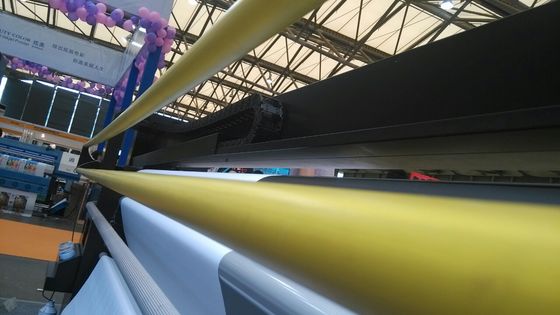 Mesin Cetak Kaos Digital Otomatis / Printer Langsung Tekstil Bersertifikat CE