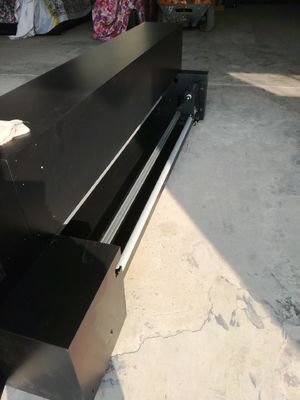 Suhu Tinggi Seragam Kecepatan Pewarna Sublimasi Mesin Pemanas SAER Merek