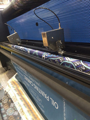 Mesin Cetak Tekstil Digital Untuk Pembuatan Contoh Solusi Pencetakan