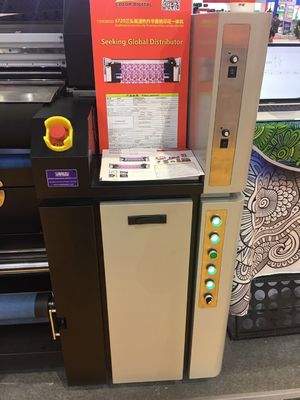 Mesin Cetak Bendera Digital Pop Up Digital Dengan Dye Sublimation Ink