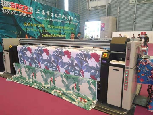 3.2m Digital Fabric Printer Dengan Sistem Pengambilan Dan Pengambilan Tegangan Konstan Otomatis
