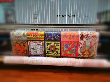 Pasokan Tinta Berkelanjutan Mesin Sublimasi Plotter Fabric Printer Mesin CE Certifiacation